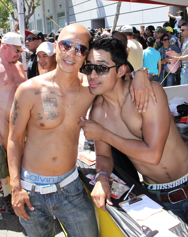LatinBoyz_at_pride2010_t